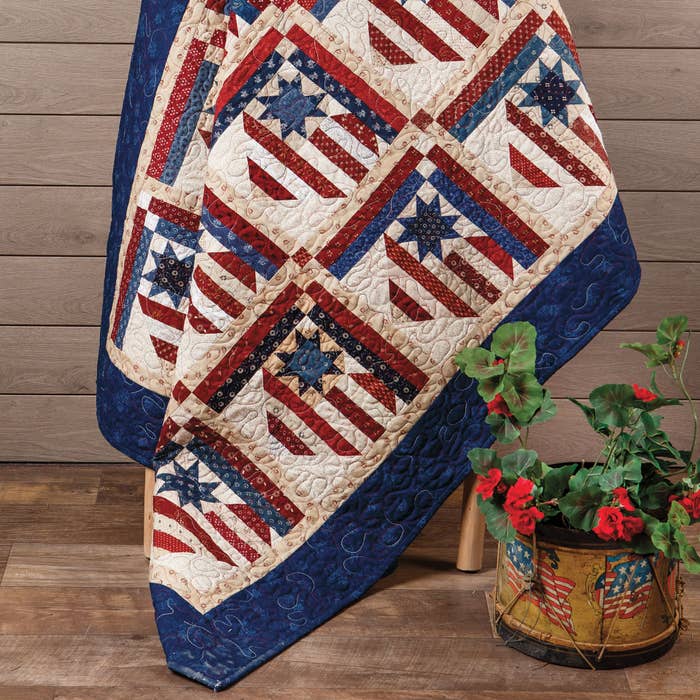 EXCLUSIVELY GABBY'S QUILT DESIGNS: Land That I Love Quilt Pattern - (PDF) Digital Download